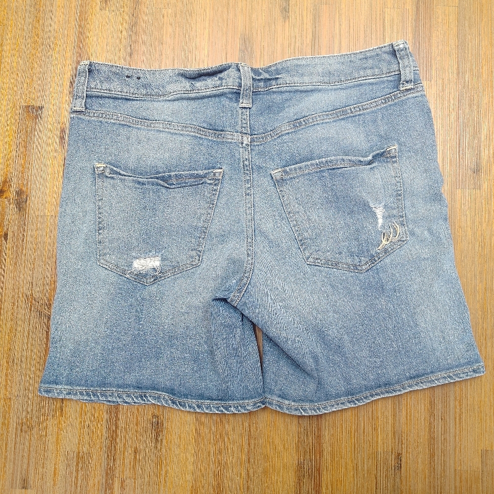 Express Women's Distressed Light Blue Denim Jean Shorts - Picture 2 of 7